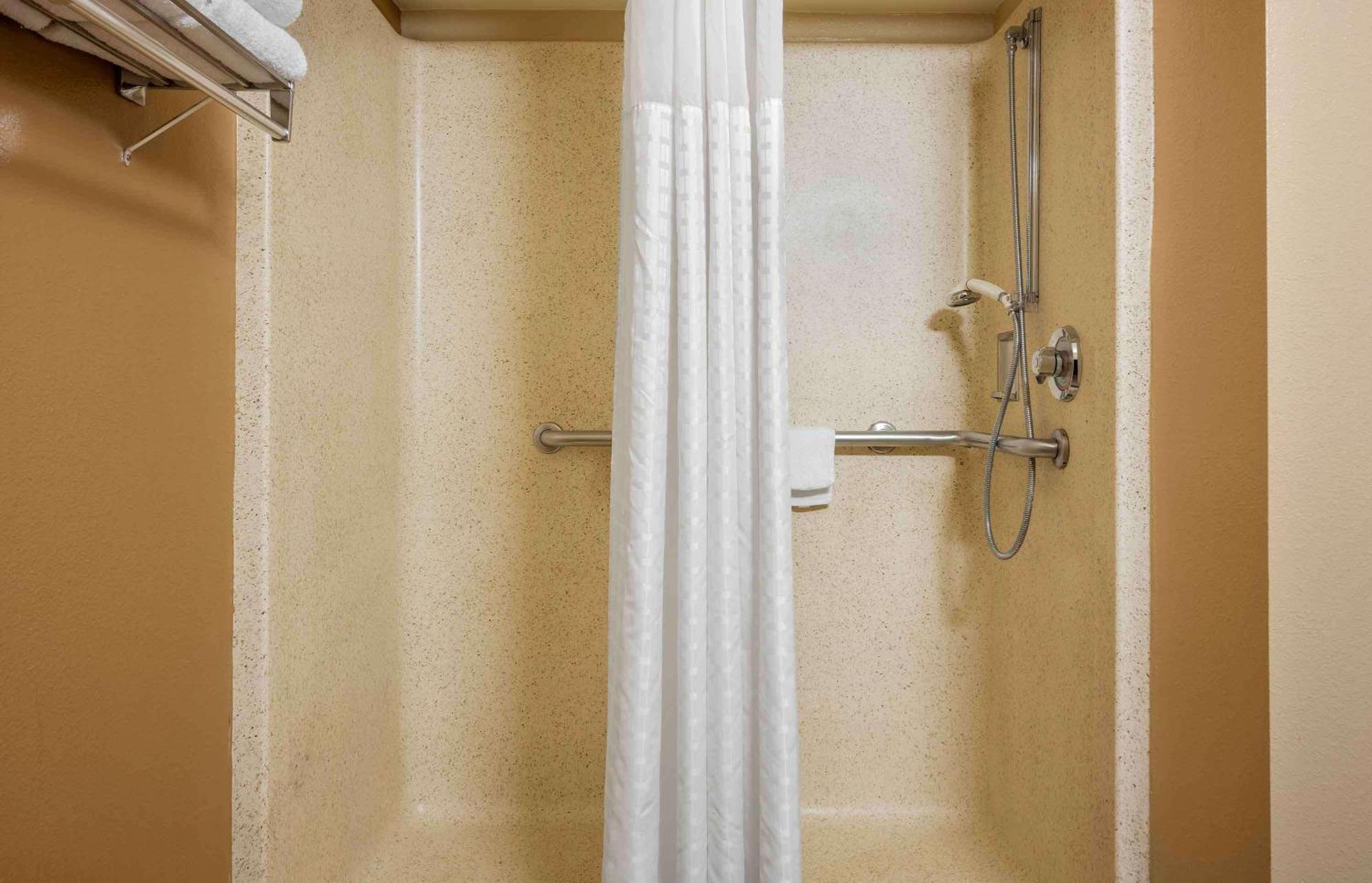Extended Stay America Suites - Pittsburgh - Airport Imperial Екстериор снимка