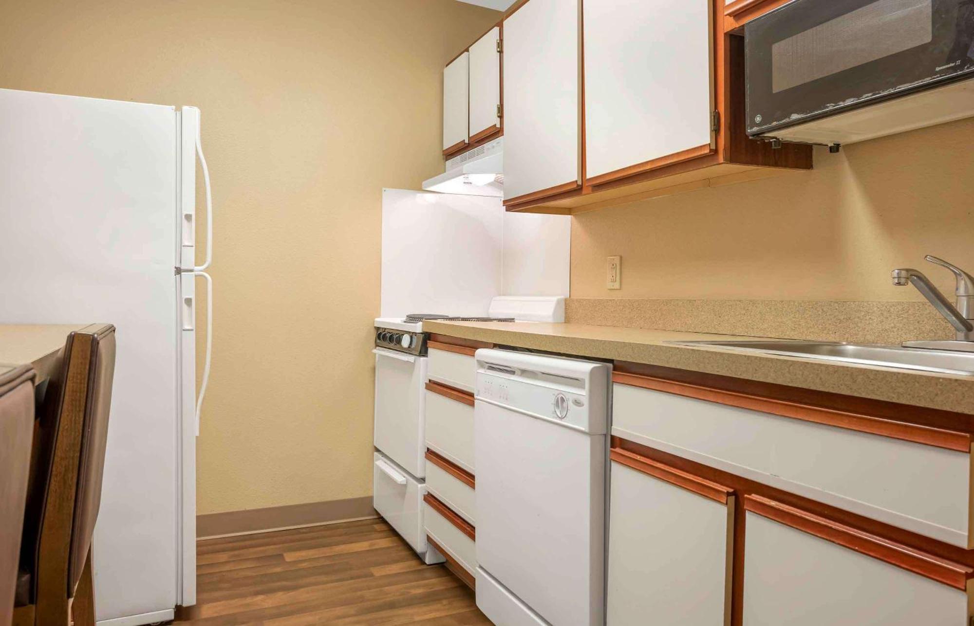 Extended Stay America Suites - Pittsburgh - Airport Imperial Екстериор снимка